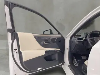 Lexus ES 350 2021 F SPORT 4dr Sedán