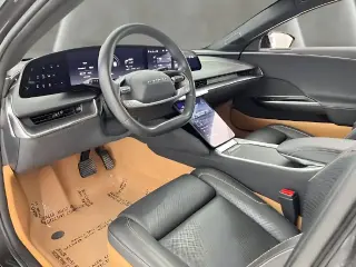 Lucid Air 2023 AWD Touring 4dr Sedán
