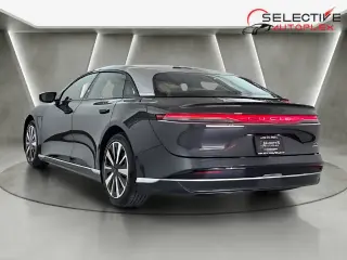 Lucid Air 2023 AWD Touring 4dr Sedán