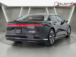 Lucid Air 2023 AWD Touring 4dr Sedán