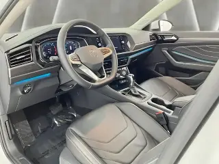 Volkswagen Jetta 2024 SEL 4dr Sedán