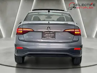 Volkswagen Jetta 2022 SE 4dr Sedán