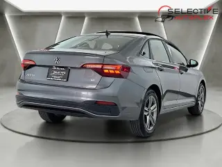 Volkswagen Jetta 2022 SE 4dr Sedán