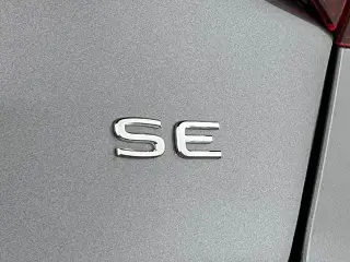 Volkswagen Jetta 2022 SE 4dr Sedán
