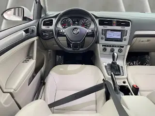 Volkswagen Golf 2016 TSI S 4dr Hatchback 6A