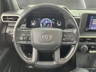 Toyota Tacoma 2025 4x2 SR 2dr XtraCab 6.1 ft LB