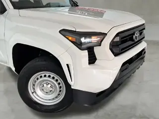 Toyota Tacoma 2025 4x2 SR 2dr XtraCab 6.1 ft LB