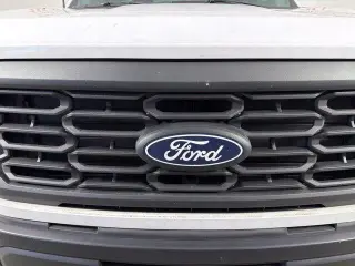 Ford F-150 2024 4x2 XL 2dr Regular Cab 6.5 ft. SB
