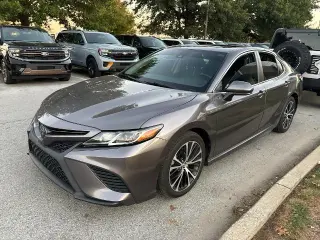 Toyota Camry 2019 SE 4dr Sedán
