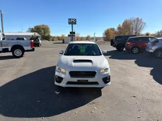 Subaru WRX Base 2016