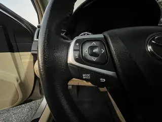 2017 Toyota Camry XLE Auto (Natl)