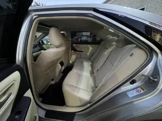 2017 Toyota Camry XLE Auto (Natl)