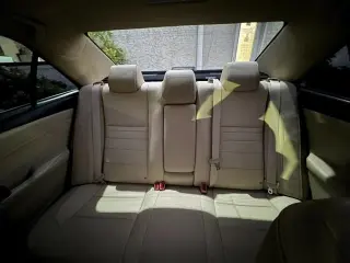2017 Toyota Camry XLE Auto (Natl)