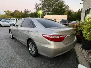 2017 Toyota Camry XLE Auto (Natl)