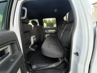 2013 Ford F-150 4WD SuperCrew 145" XL