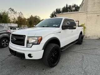 2013 Ford F-150 4WD SuperCrew 145" XL