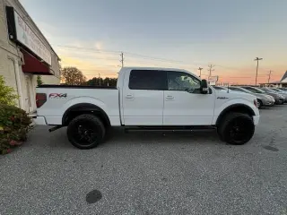 2013 Ford F-150 4WD SuperCrew 145" XL