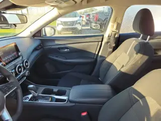 Nissan Sentra 2025 SV 4dr Sedán