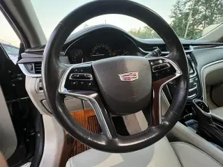 2017 Cadillac XTS 4dr Sdn Luxury FWD