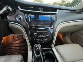 2017 Cadillac XTS 4dr Sdn Luxury FWD