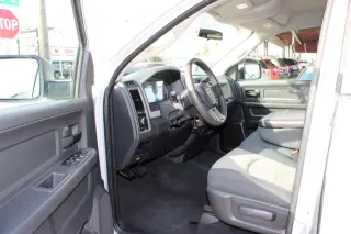 2011 RAM 1500 4WD Quad Cab 140.5" ST