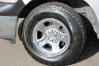 2011 RAM 1500 4WD Quad Cab 140.5" ST