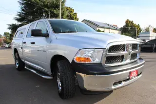 2011 RAM 1500 4WD Quad Cab 140.5" ST