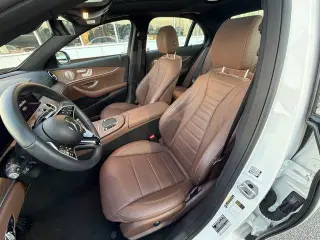 Clase E Mercedes-Benz 2023 E 350 4p Sedan