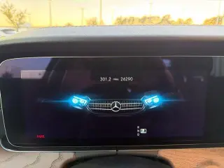 Clase E Mercedes-Benz 2023 E 350 4p Sedan