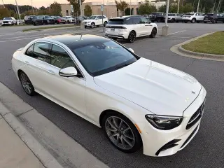Clase E Mercedes-Benz 2023 E 350 4p Sedan