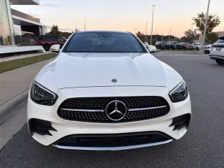 Clase E Mercedes-Benz 2023 E 350 4p Sedan