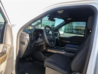 Ford F-150 2024 4x4 STX 4p SuperCrew 5.5 pies SB