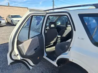 1999 Isuzu Rodeo S