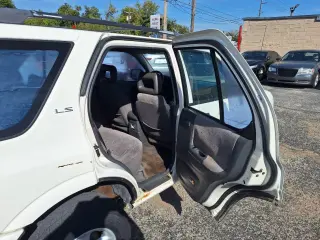 1999 Isuzu Rodeo S