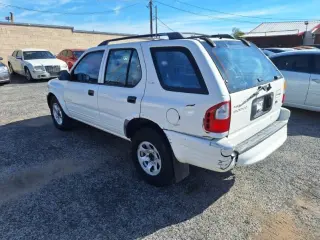 1999 Isuzu Rodeo S