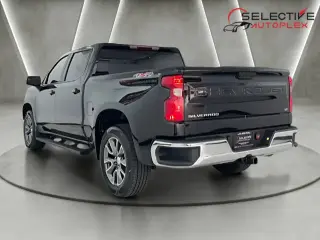 Chevrolet Silverado 1500 2024 4x4 LT 4dr Crew Cab 5.8 ft. SB con 2FL