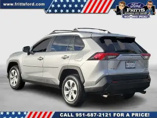 Toyota RAV4 2019 LE 4dr SUV