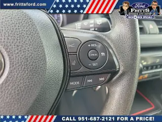 Toyota RAV4 2019 LE 4dr SUV