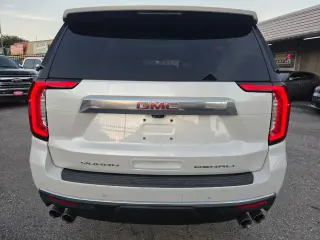 2021 GMC Yukon Denali 4WD