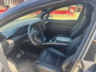 2023 Tesla Model X AWD