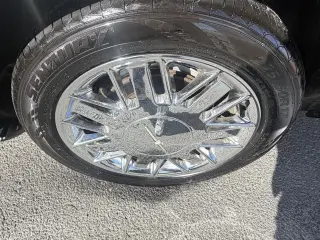 2002 Ford Thunderbird