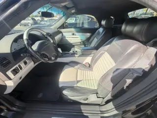 2002 Ford Thunderbird
