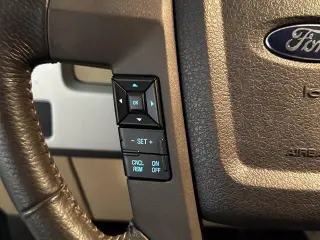 Ford F-150 2014 4x4 Lariat 4dr SuperCrew Styleside 5.5 ft. SB