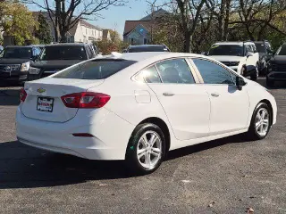 Chevrolet Cruze 2017 LT Auto 4dr Sedán