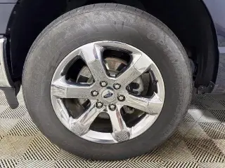 Ford F-150 2023 4x4 Lariat 4dr SuperCrew 5.5 ft. SB