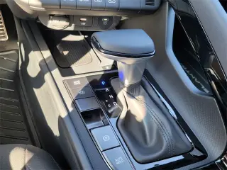 Hyundai ELANTRA Hybrid 2025 SEL Sport 4dr Sedán
