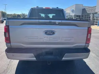 Ford F-150 2023 4x4 XLT 4dr SuperCrew 5.5 ft. SB
