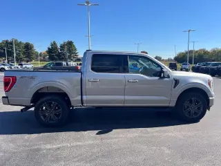 Ford F-150 2023 4x4 XLT 4dr SuperCrew 5.5 ft. SB