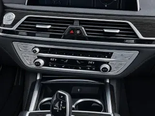 Serie 7 BMW 2019 740i 4dr Sedán