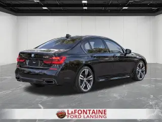 Serie 7 BMW 2019 740i 4dr Sedán